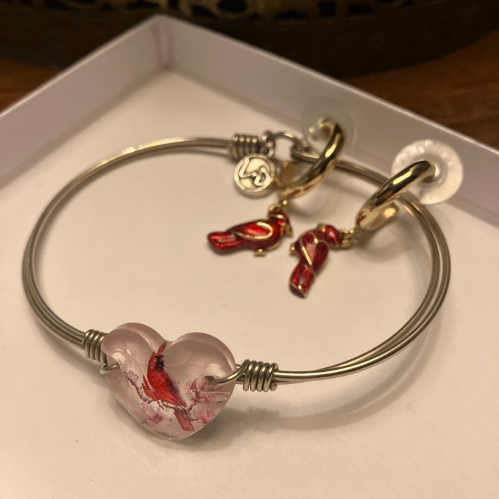 Luca and Danni cardinal bracelet & earrings